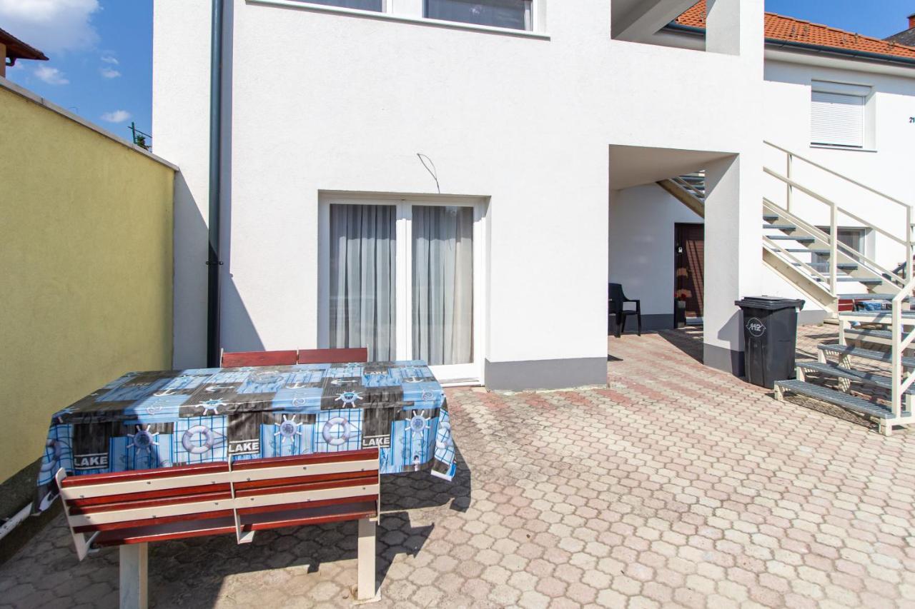 Deli Terasz A Apartman Free Parking, Self-Check-In Anytime Győr Exterior foto